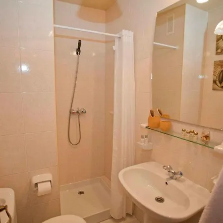 Apartman Spellos En Malpica